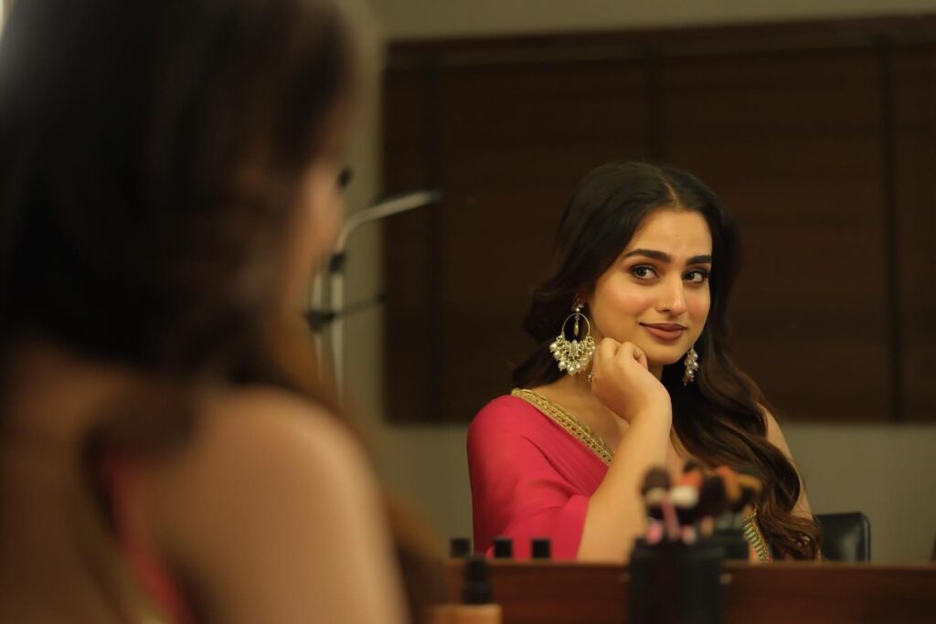 Ayesha Khan